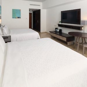 Habitación Estándar con Cama Queen